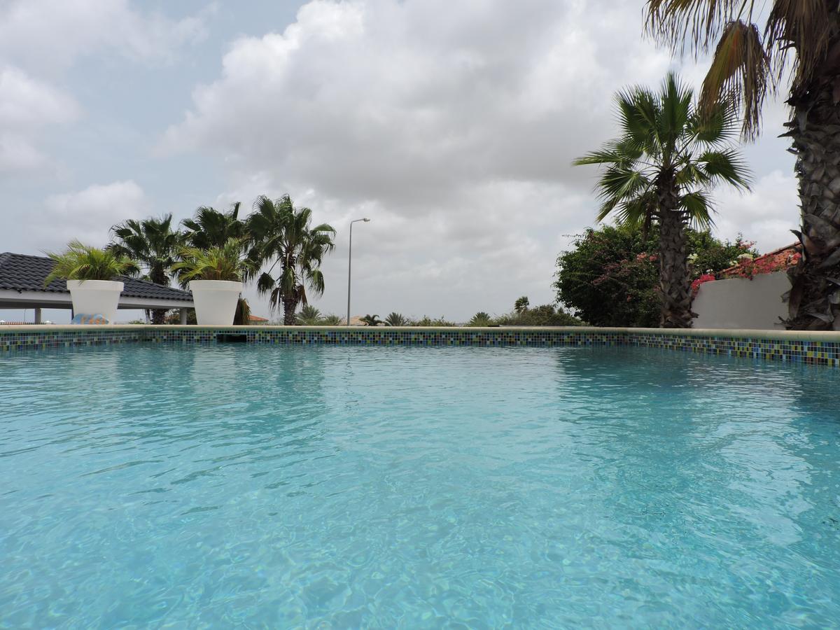 B&B Bellavista Willemstad Exterior photo